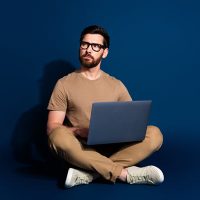 ManThinking_Laptop